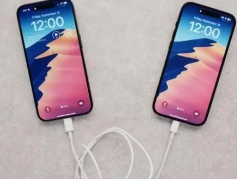 白马井镇苹果15维修店分享iPhone15可以给安卓充电吗 